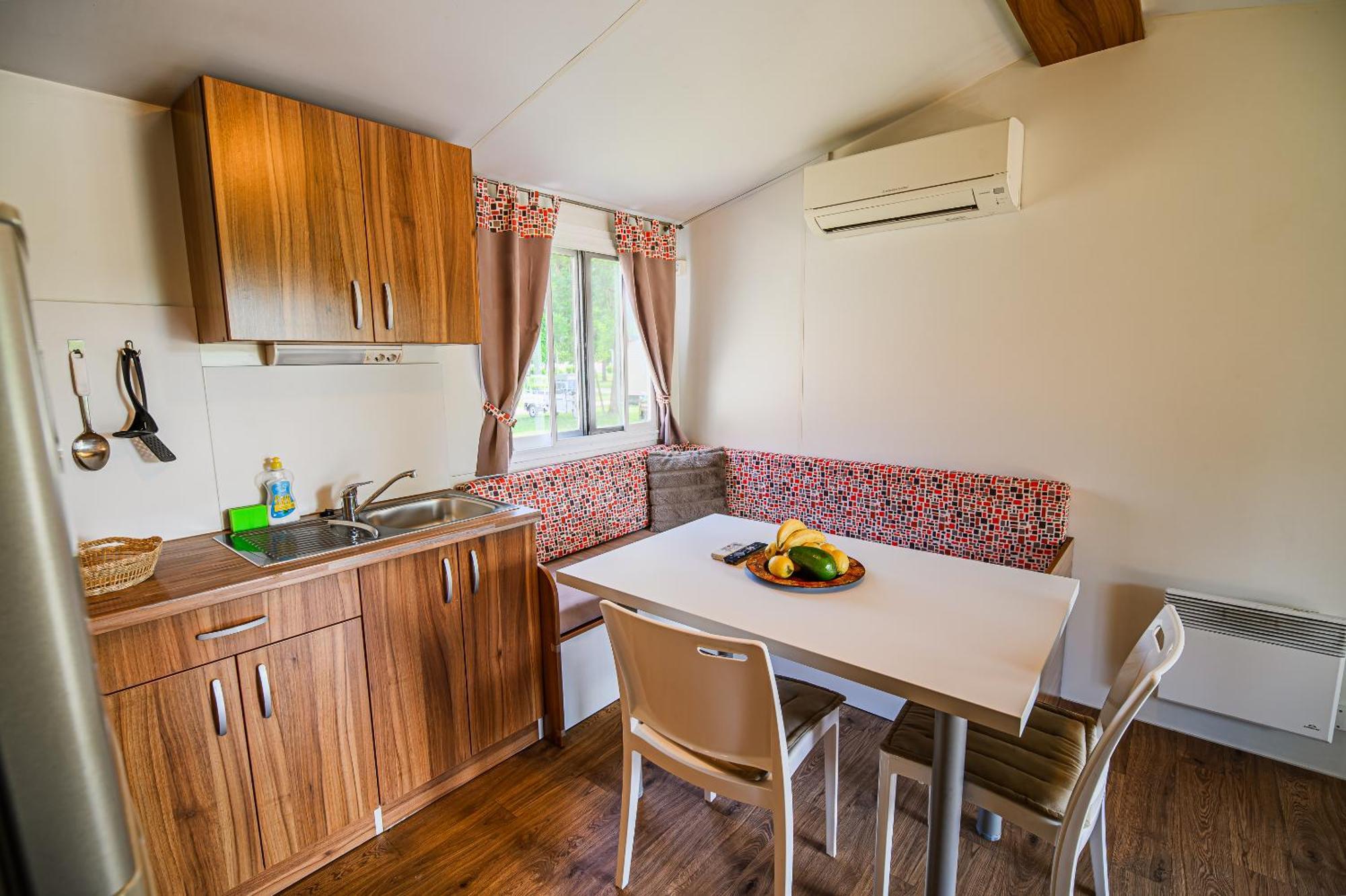 Lake View Mobile Homes With Thermal Riviera Tickets In Terme Catez Catez ob Savi Exterior photo
