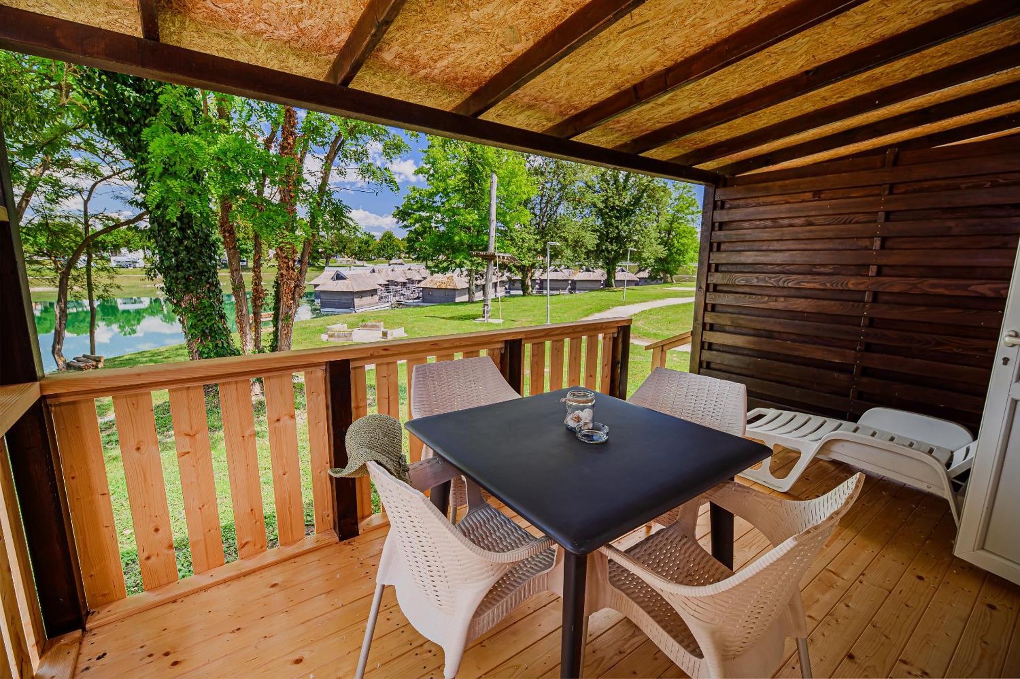 Lake View Mobile Homes With Thermal Riviera Tickets In Terme Catez Catez ob Savi Exterior photo